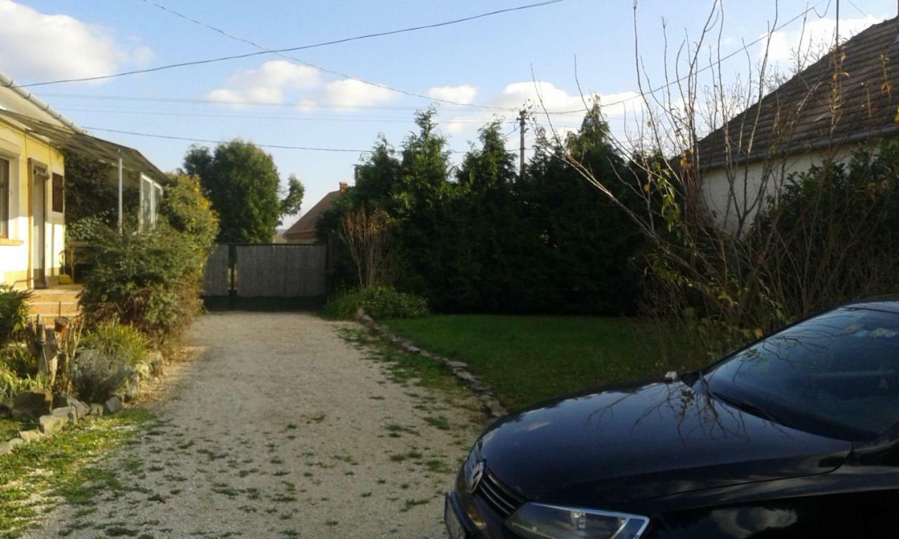 Bochmann Cottage Zalaszanto Kültér fotó